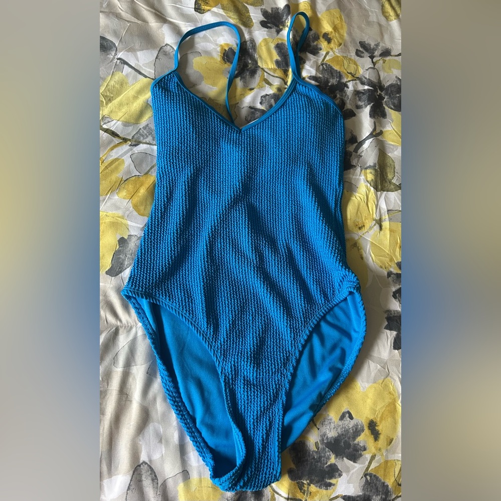 2 Swimsuits Size 7-9 No Boundaries New with Tags - Picture 5 of 7